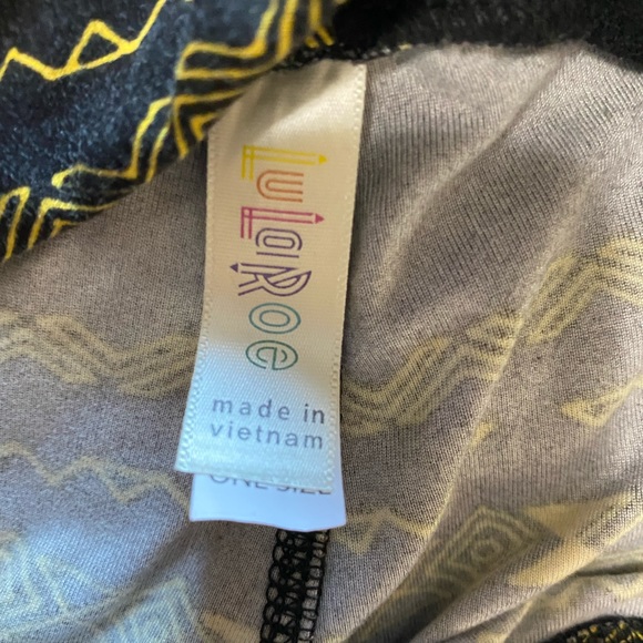 {LulaRoe} 5 pair OS bundle EUC - Picture 10 of 12